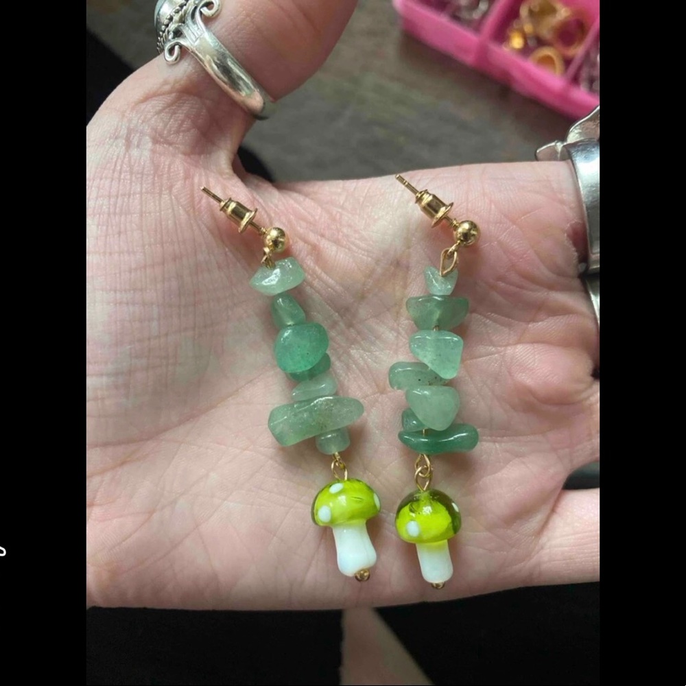 NWT Natural Aventurine Magical Mushroom Green Natural Stone Crystal Earrings